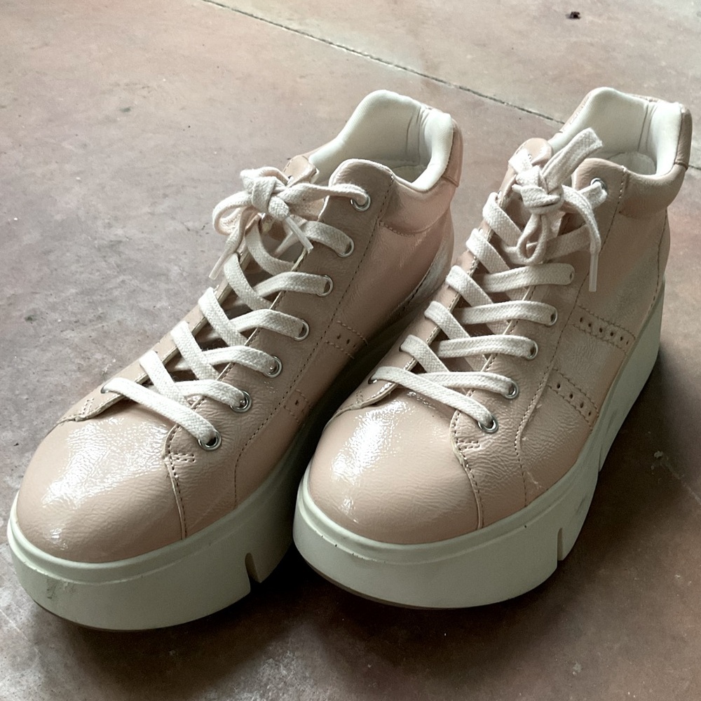 Pink high top platform tennis shoes